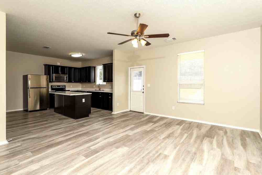 10210 Castello Cyn - Photo 6 of 20