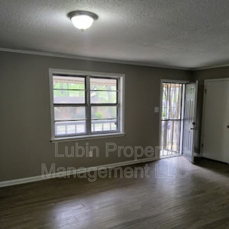 3413 Mountain Terrace St - Photo 2 of 8