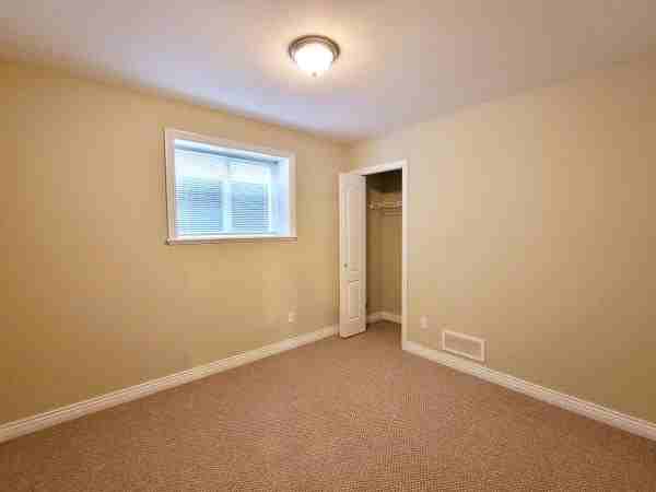 11077 159A Street - Photo 4 of 8