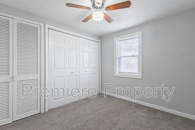 15400 E 54th St - Photo 5 of 11