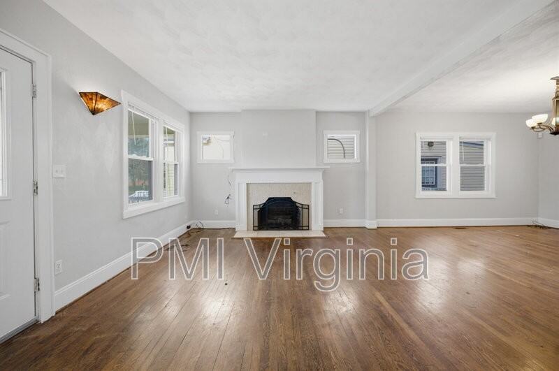 1906 Montclair Ave - Photo 7 of 38