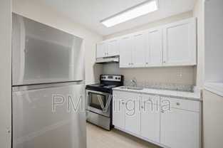 311 Ashlawn Dr #3 - Photo 1 of 1