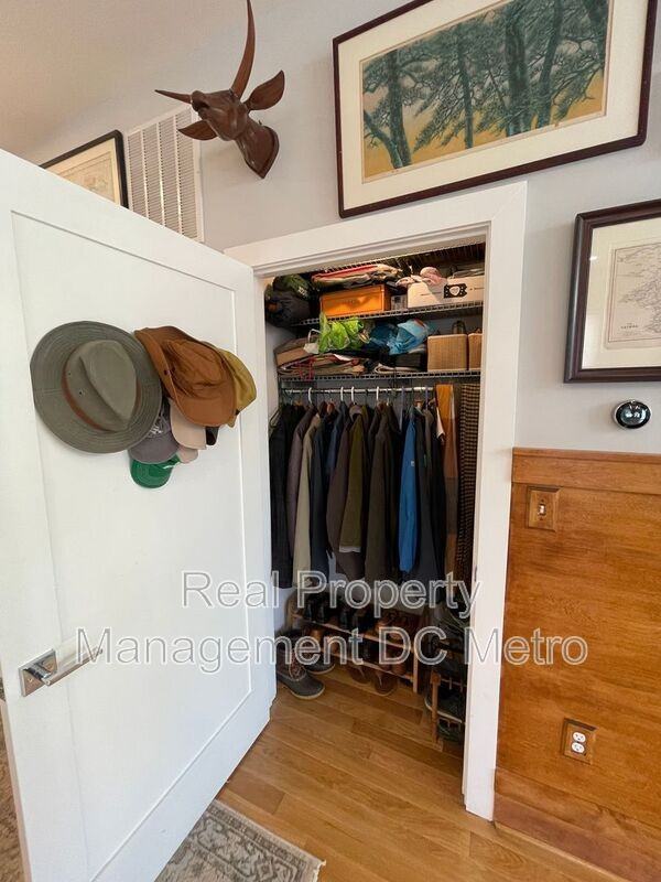 1512 K St Se #2 - Photo 7 of 13