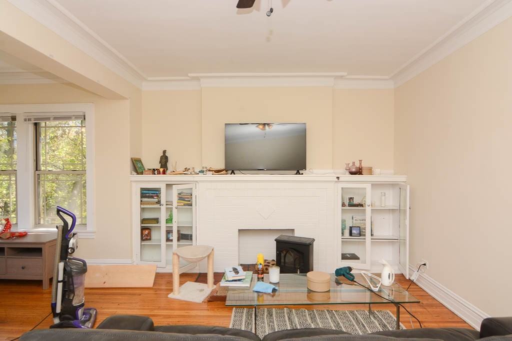 4400 N Racine Ave #3 - Photo 6 of 21