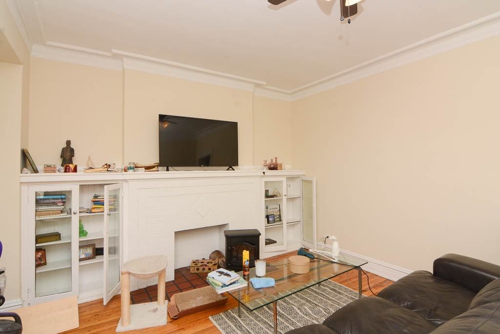 4400 N Racine Ave #3 - Photo 7 of 21