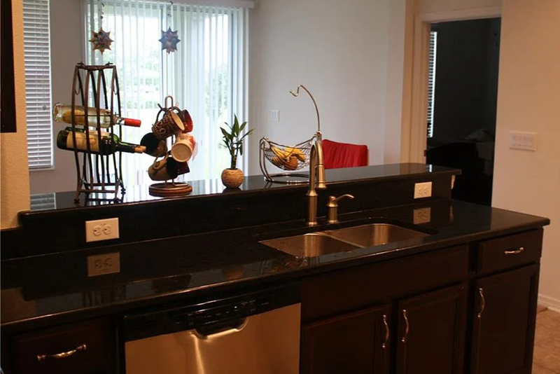 8305 Deerland Bluff Ln - Photo 3 of 16