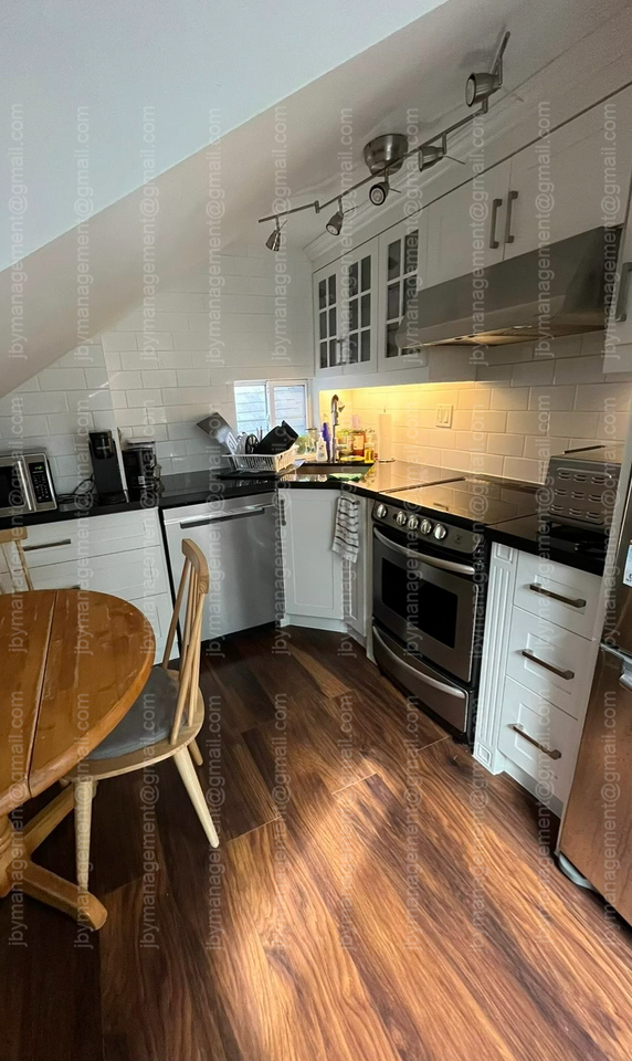 9 Vermont Avenue - Photo 5 of 8