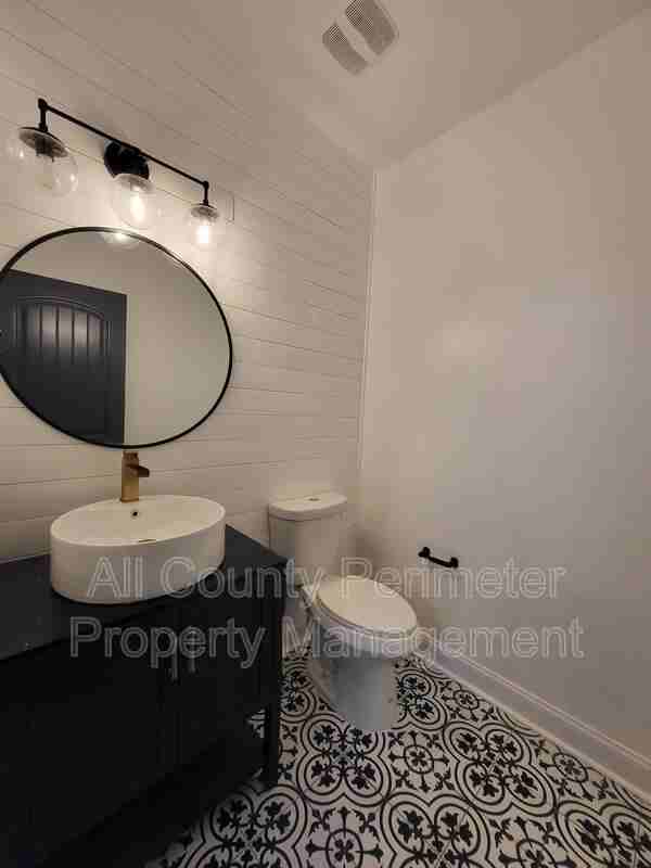 3748 Sycamore Bnd - Photo 6 of 19