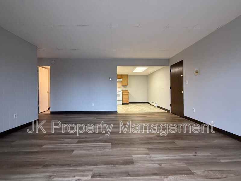 1122 1st Ave Sw #06 - Photo 3 of 25