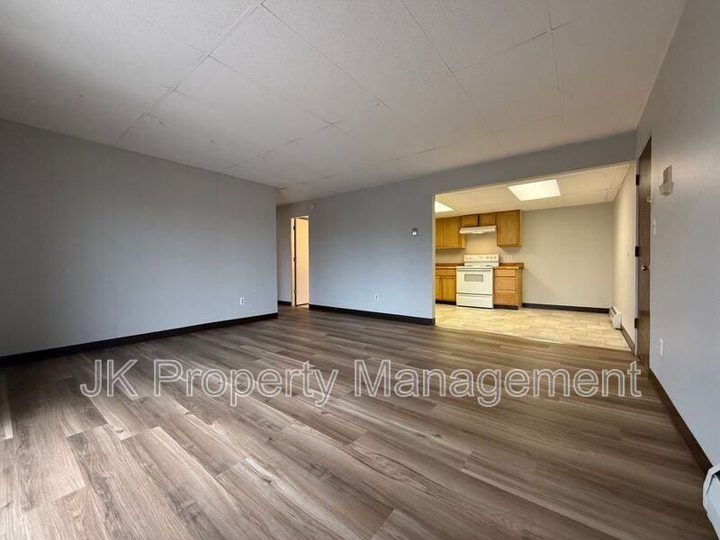 1122 1st Ave Sw #06 - Photo 6 of 25