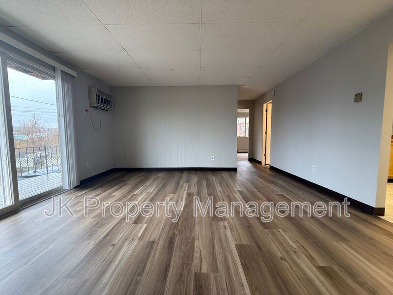 1122 1st Ave Sw #06 - Photo 7 of 25