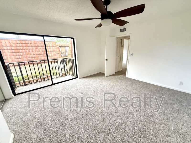 2607 6th Ct - Photo 5 of 16