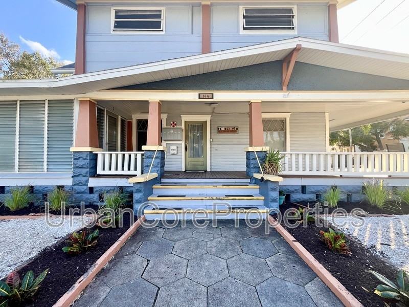 144 7th Ave N #4 - Photo 2 of 11