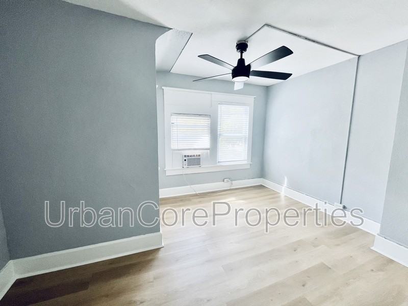 144 7th Ave N #4 - Photo 7 of 11