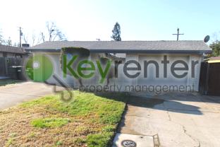 5634 Clark Ave - Photo 1 of 1