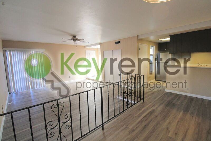 5634 Clark Ave - Photo 4 of 16