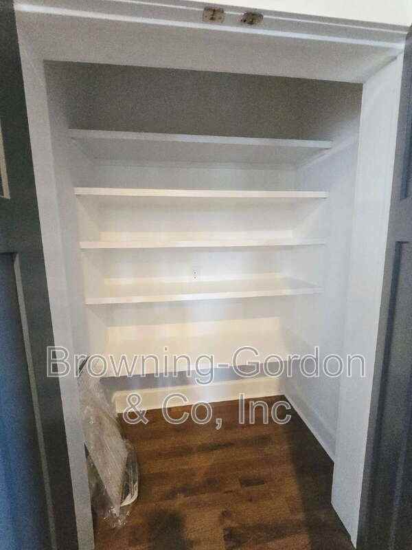 668A James Ave - Photo 7 of 17