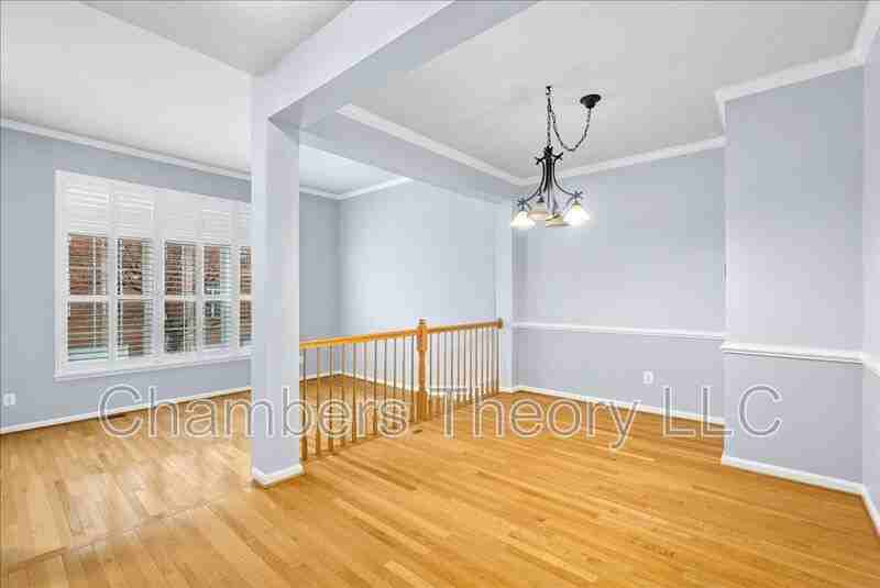 47765 Scotsborough Sq - Photo 5 of 45