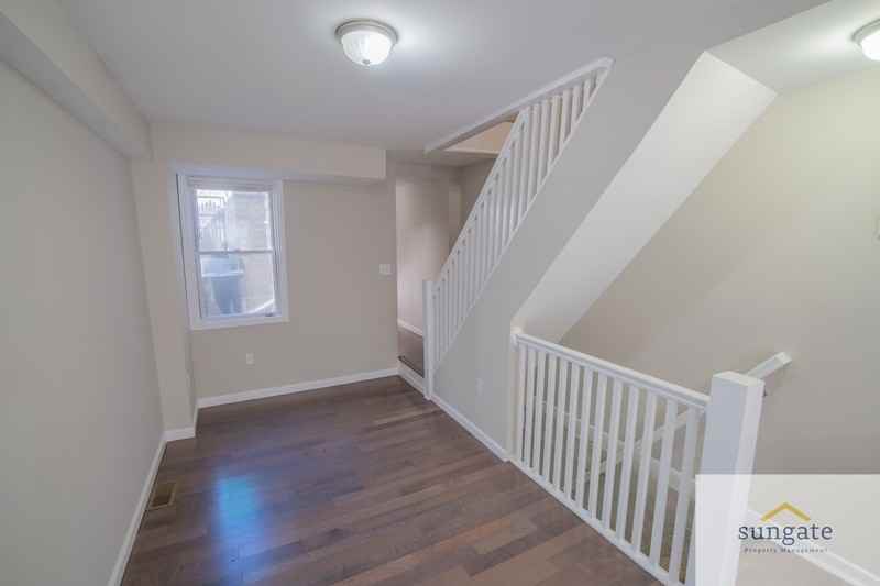 411 S Madeira St - Photo 4 of 31