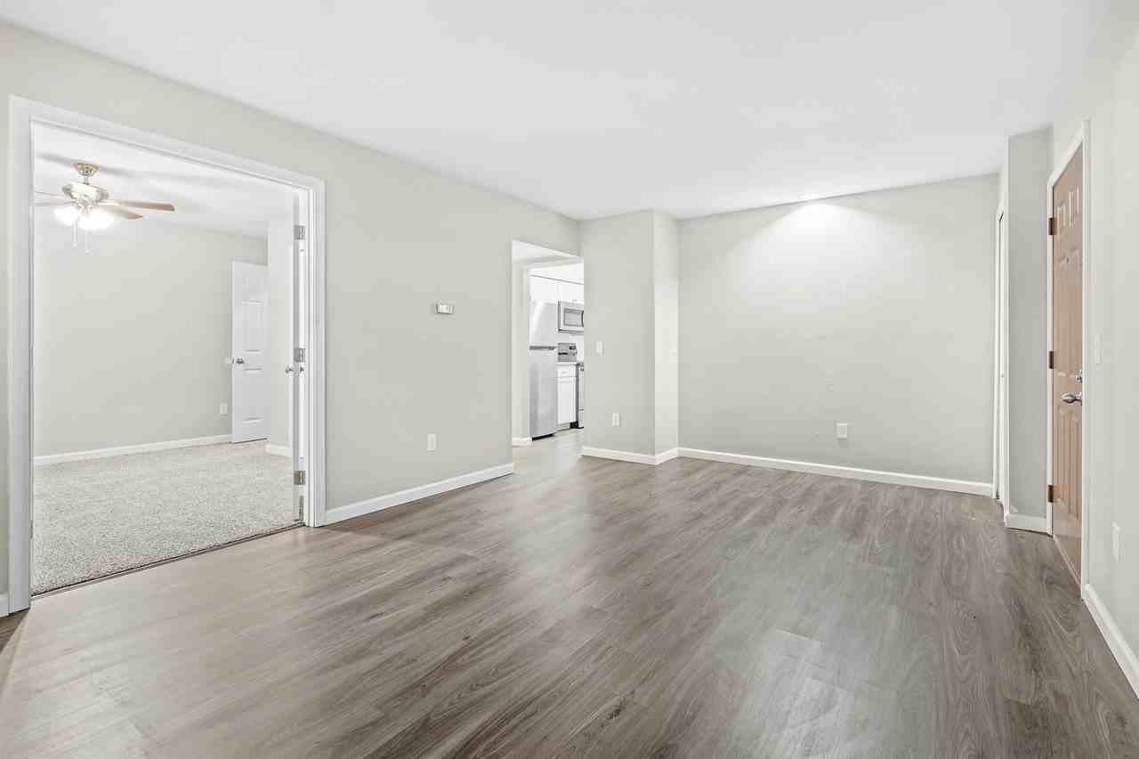 Huron River Toledo - Photo 5 of 44