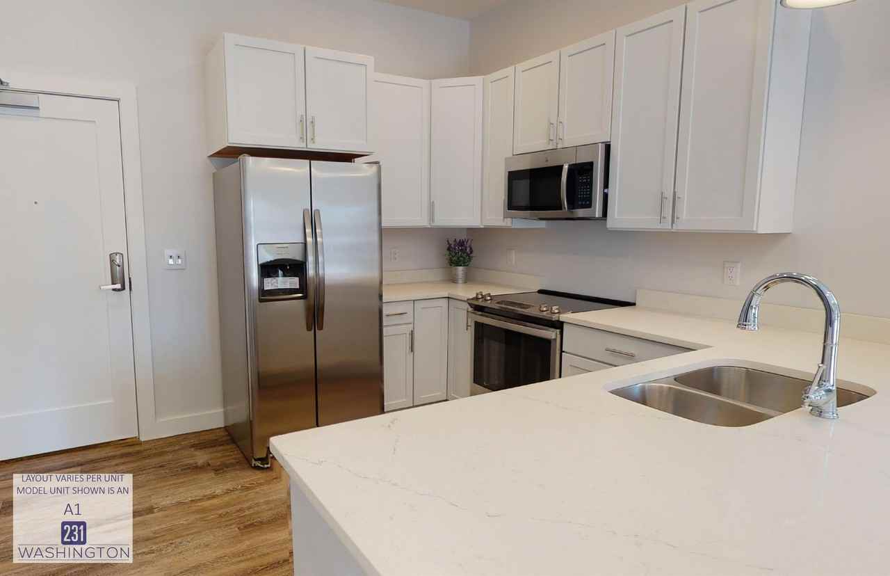 231 Washington - Photo 6 of 29