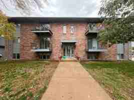 featured image of 320 Lincoln St #10