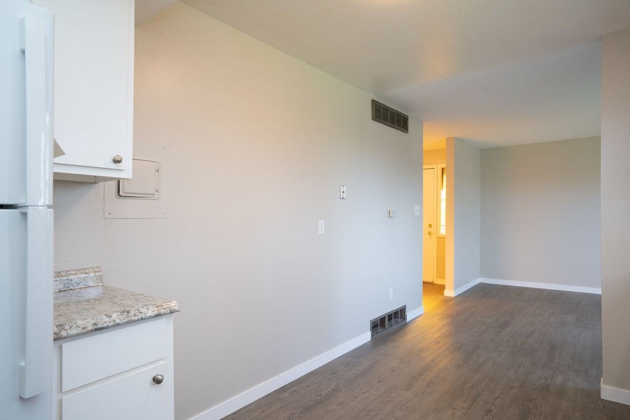 Meadows Apts. - Photo 7 of 17