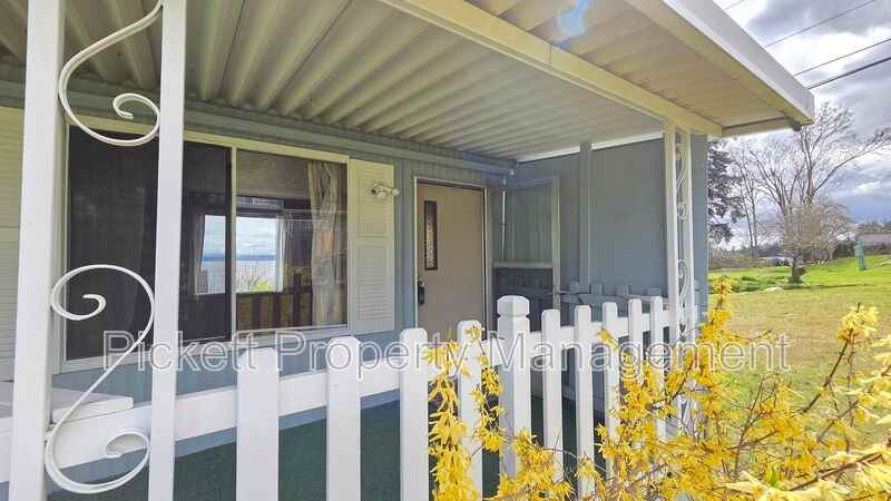 2397 Alaska Ave E - Photo 4 of 28