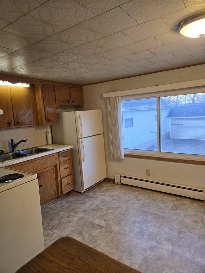 1418 1st Street Southwest - Photo 5 of 6