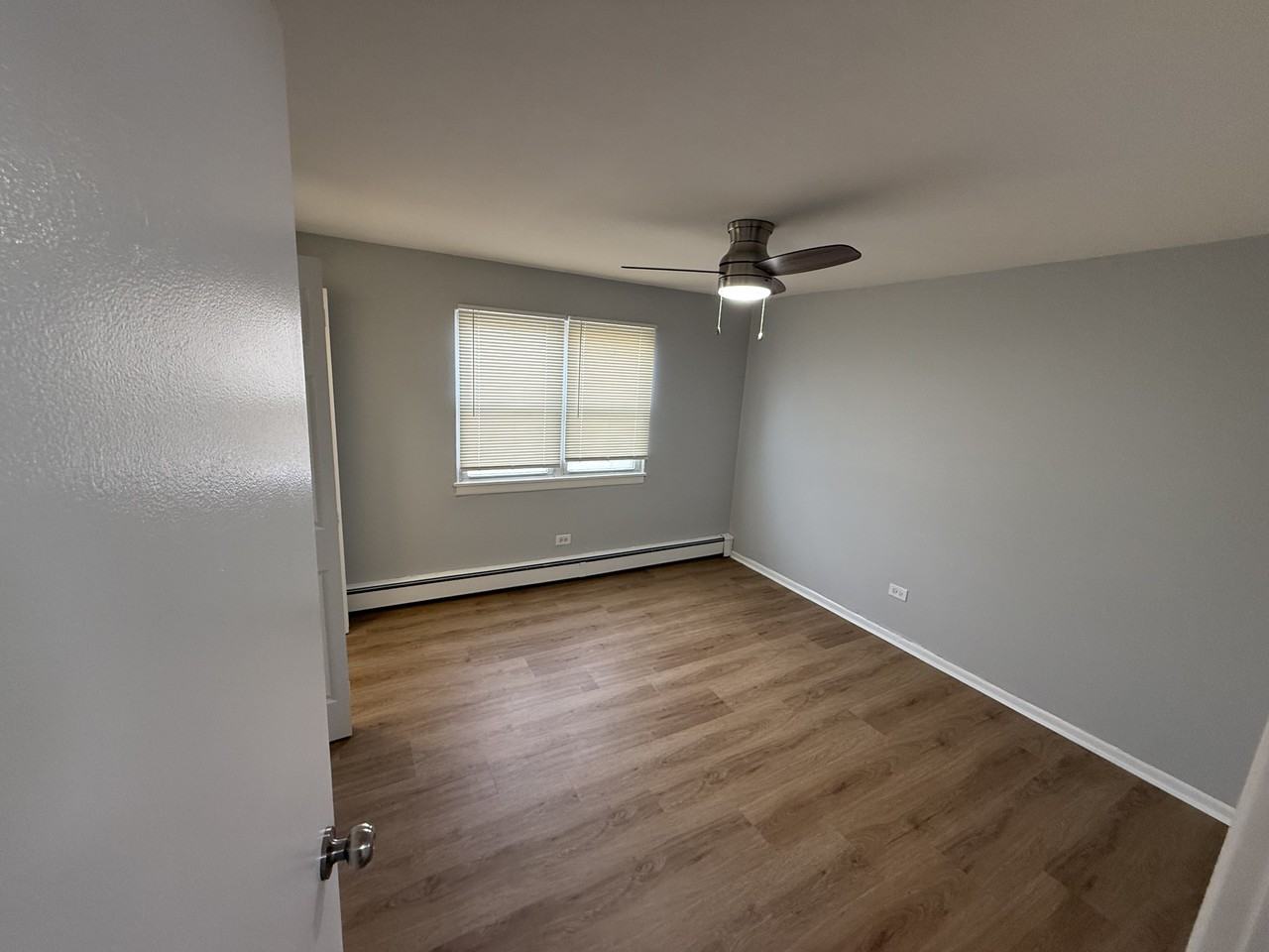 10769 South Pulaski Road - Photo 3 of 7