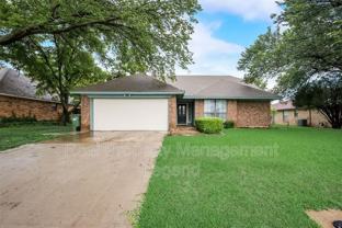 617 Main St - Photo 1 of 1