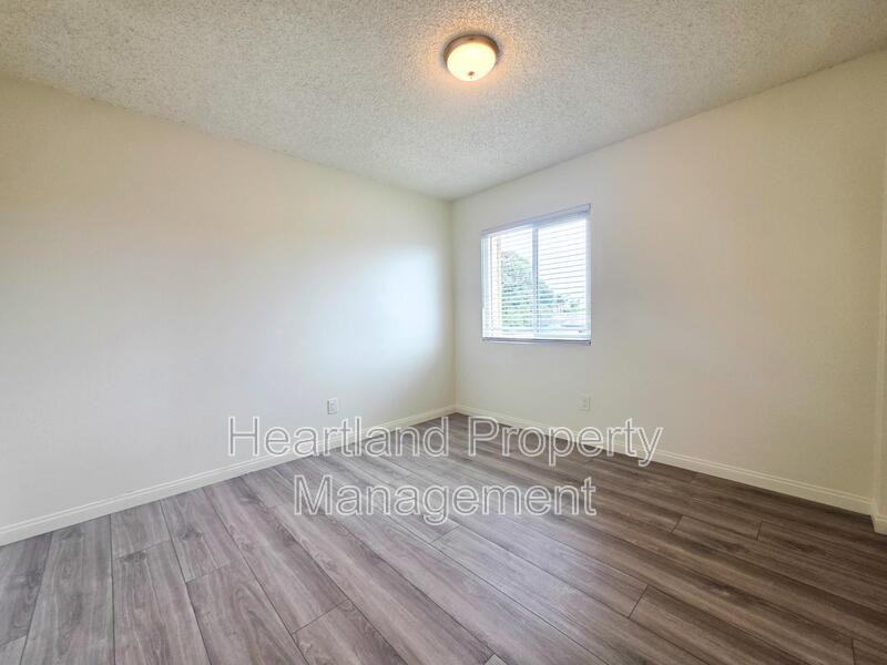 955 Imperial Beach Blvd - Photo 5 of 6