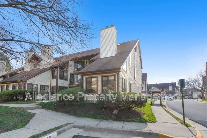 6011 Curtier Dr #D - Photo 2 of 40