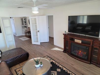 200 W White Street - Photo 6 of 15