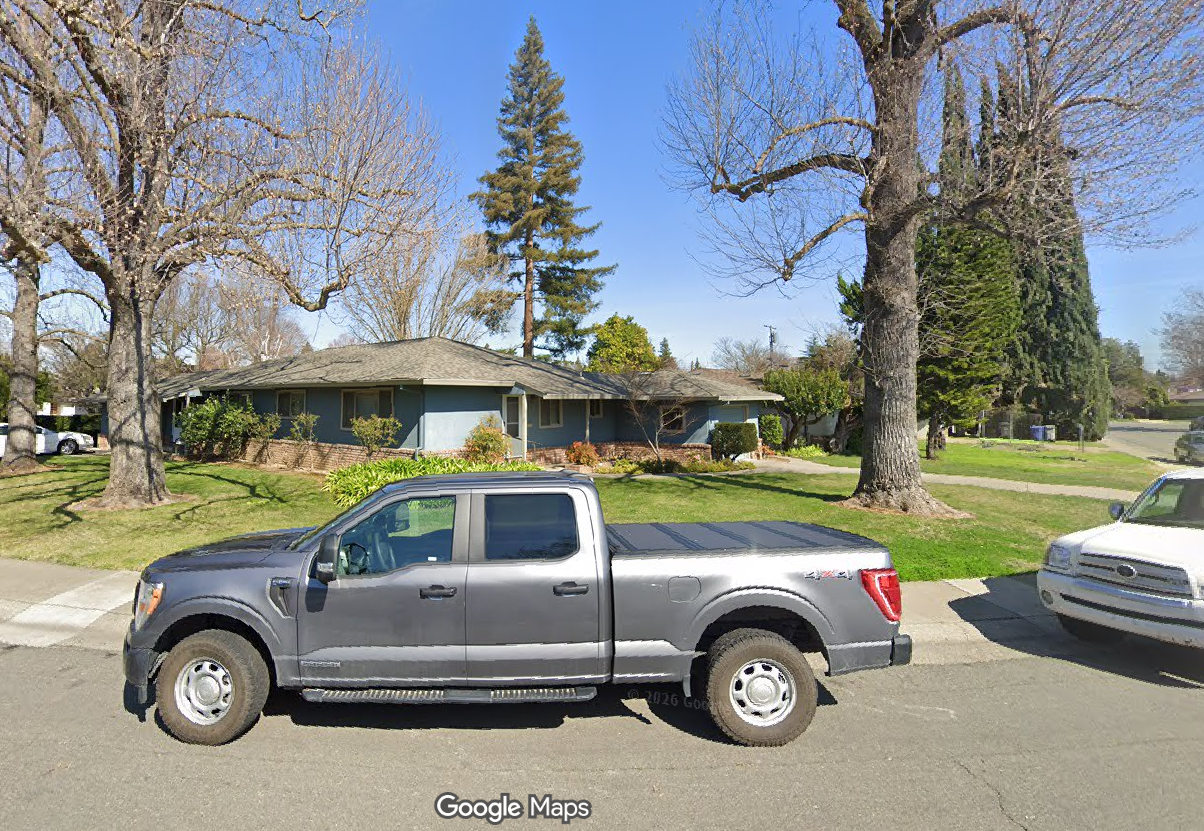 817 Skipper Circle - Photo 2 of 2