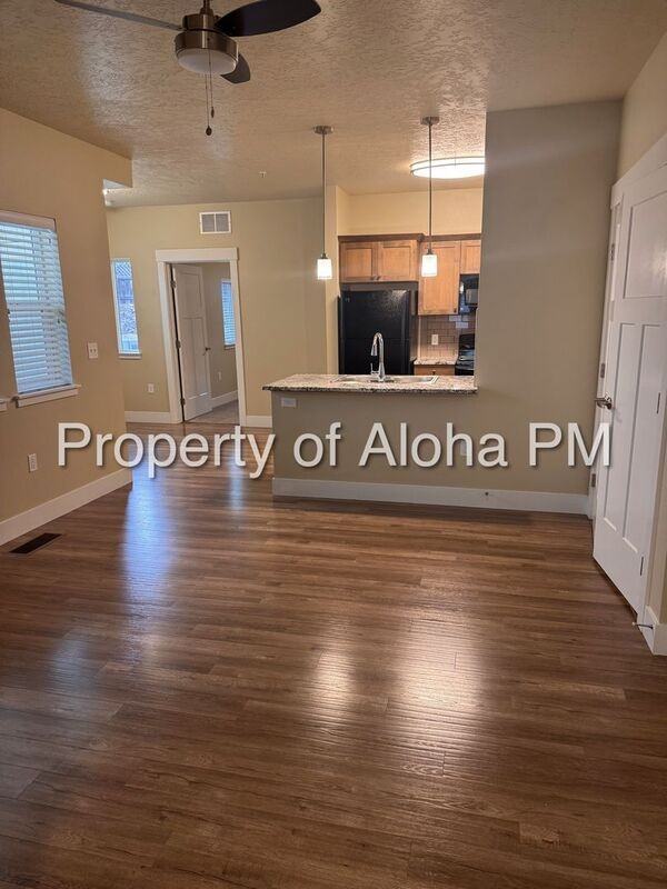3590 E Grand Forest Dr #101 - Photo 3 of 23