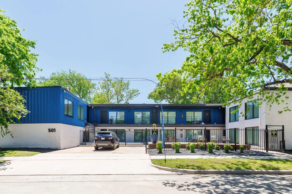 501 Branard Street - Photo 7 of 9