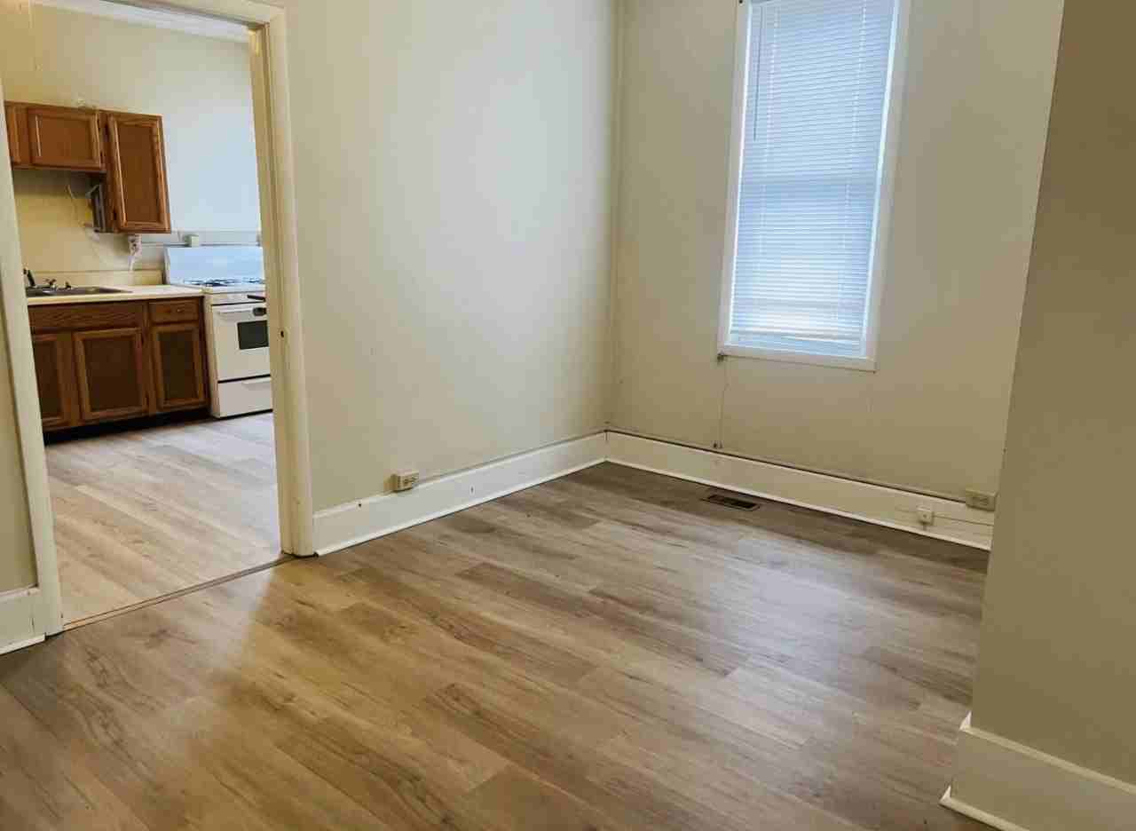 846-4 Miller St., Apt 4, Morgantown, WV 26505 - Photo 4 of 8