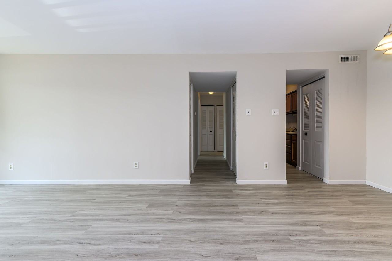 Southfield Apartments - Photo 3 of 30