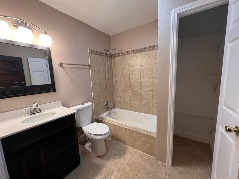 4021 Porter Ave - Photo 7 of 9