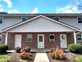 featured image of 861 Buchanan Trl E