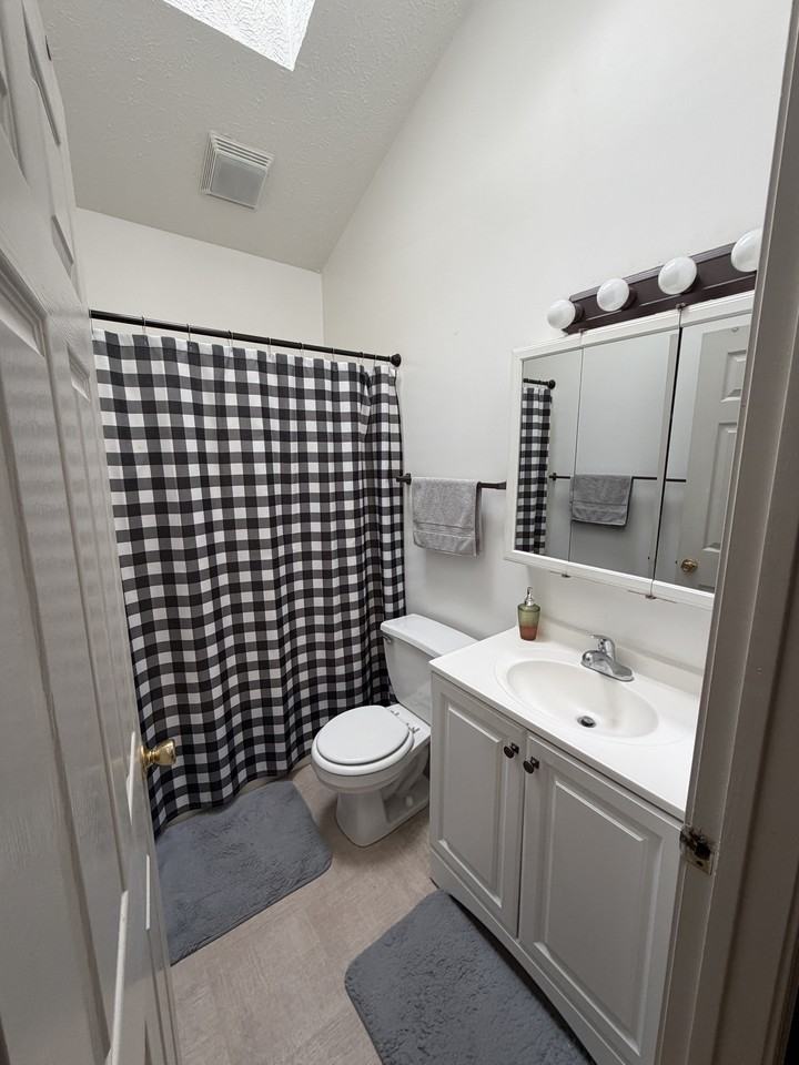 2442-2444 Tremont Avenue - Photo 7 of 7