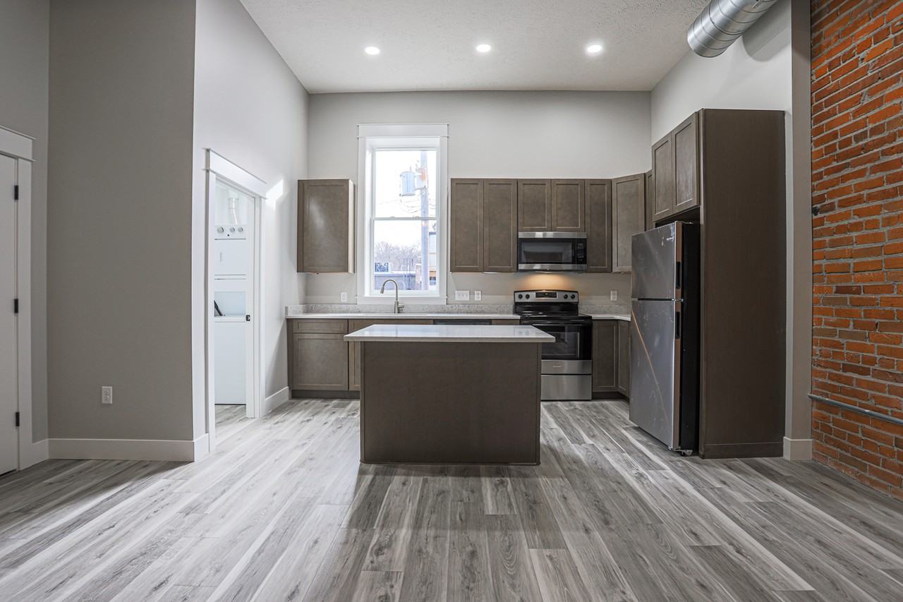 The Ford Building - Photo 2 of 50