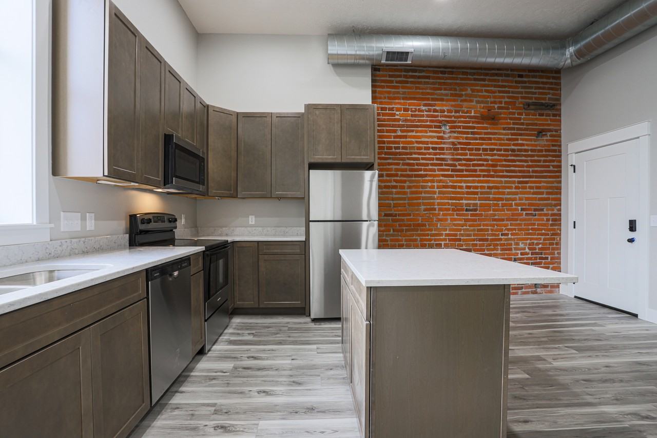 The Ford Building - Photo 3 of 50