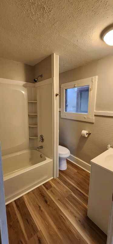 44 Genesee St #6 - Photo 4 of 10