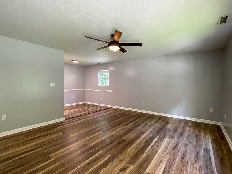 159 State St - Photo 3 of 18