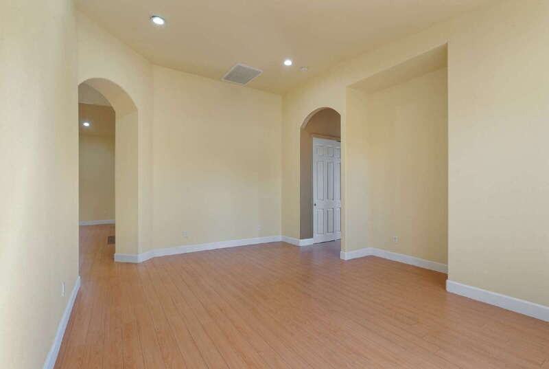 2621 Mysin Way - Photo 4 of 25