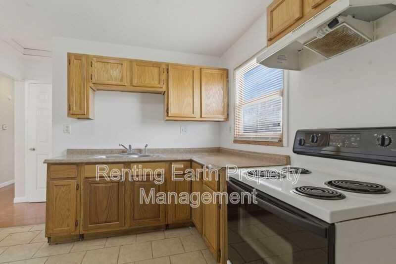 11930 Criterion Ave - Photo 7 of 25