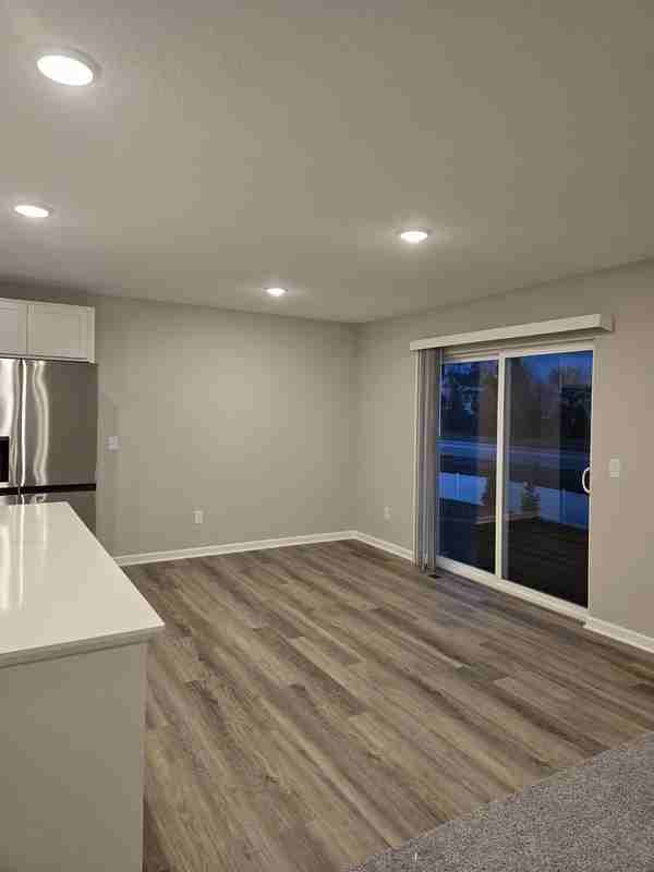 3214 Kady Ave Ne - Photo 2 of 23