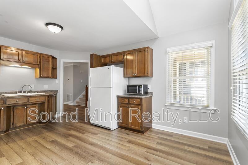 112 Lomond Ln - Photo 7 of 36